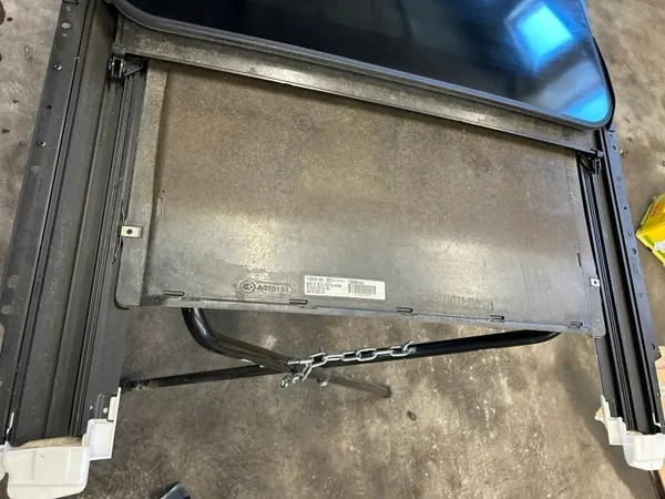 Techo Solar Audi A7 4G C7 OEM 4G8877790 - Usado image 4