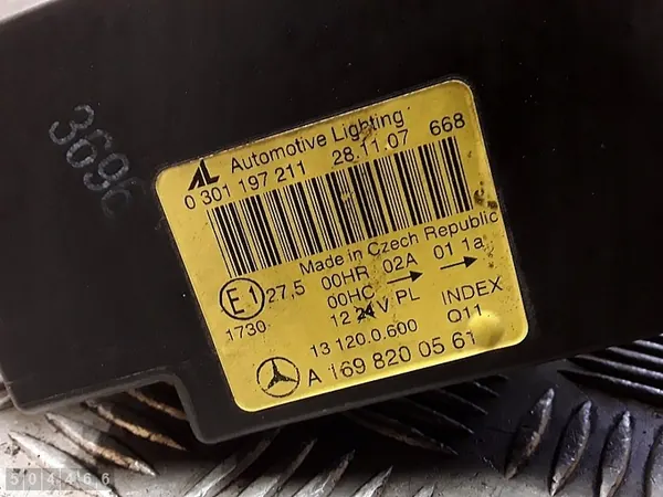 2007 Mercedes A W169 Voorlicht a1698200561 image 6