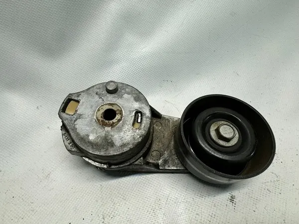 Alternatorremspännare VW LT 2.8 TDI AUH OEM 062145299A image 2