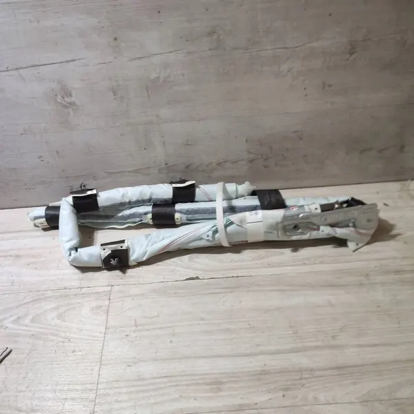 OEM 653610500D Luftgardin vänster sida Dacia Jogger image 2