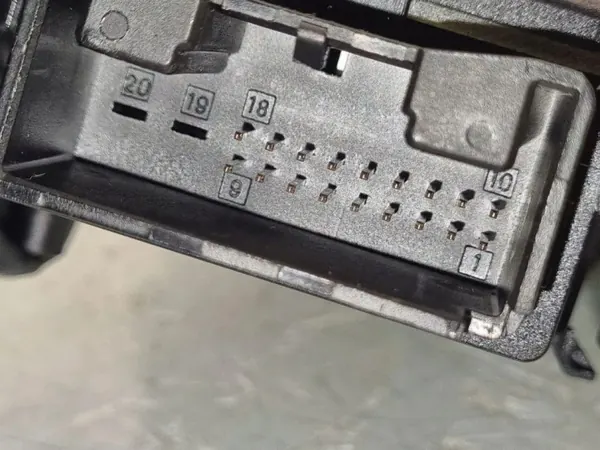 Sensor de posición de dirección OEM 3C0953549AB VW Passat image 5