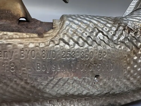 Audi OE Pakoputki OEM 8W0253350BP - Käytetty image 3