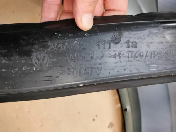 Parafango anteriore sinistro Tong Yang 2GA821021 image 3