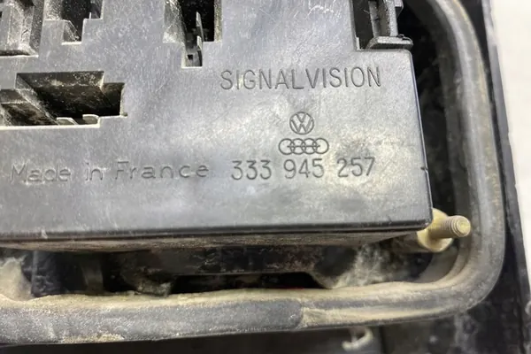 Lámpara trasera derecha VW PASSAT VARIANT B3/B4 333945112 image 3