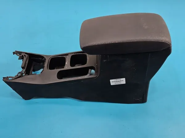Tunnel armsteun OEM 2380568 voor Suzuki Vitara II 2015- image 2