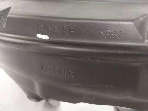 Mazda 3 III BM Främre Höger Stänkskydd B45A56130H image 3