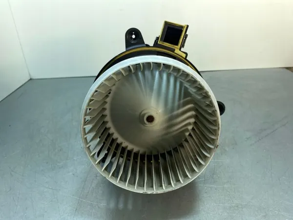Alfa Romeo Giulia bläserventil OEM 5W0431000 image 6