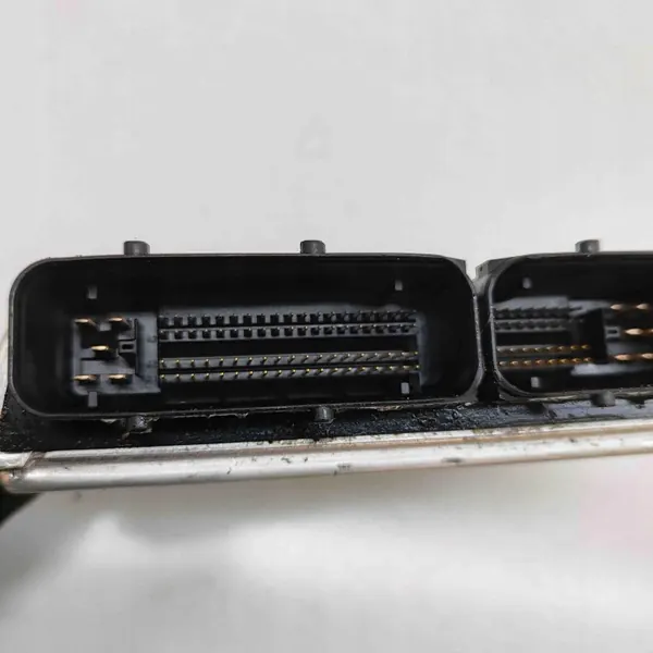 Audi Q7 Jousitusohjausmoduuli OEM 4L0910553C image 8