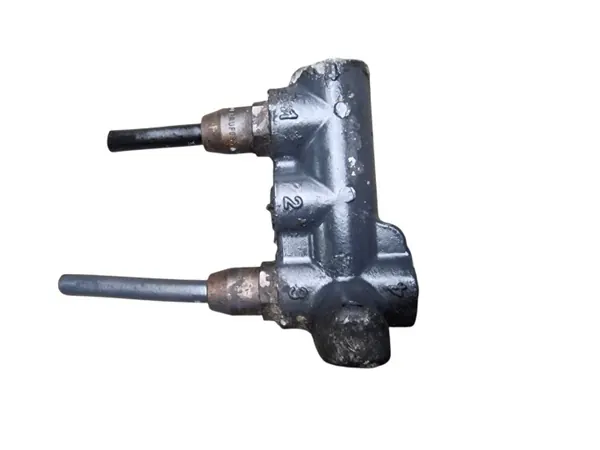 Tê de Válvula de Ar OEM 2235331 para Scania R S NGS image 2