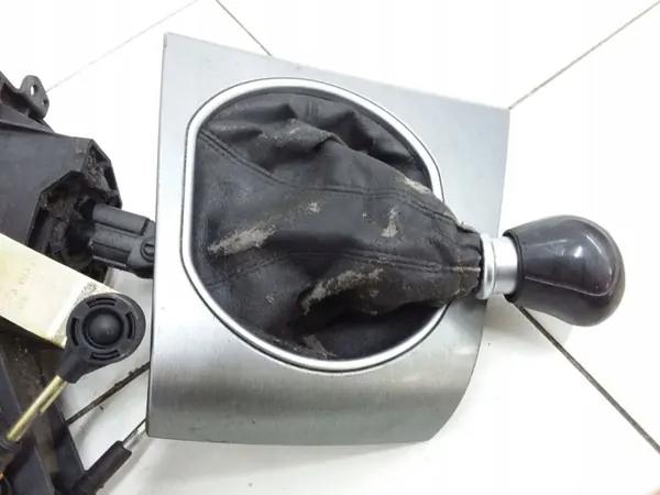 Palanca de cambios Ford Mondeo Mk III OEM 1S7R7K387DC image 7