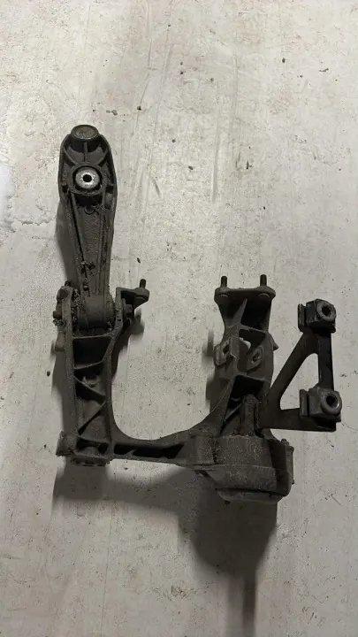 Porsche 98633115108 Suporte Suspensão Traseiro Esquerdo image 2