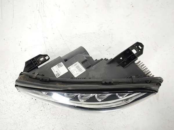 MERCEDES GLA W156 X156 13- LINKER BI-XENON KOPLAMP A1569061700 image 5