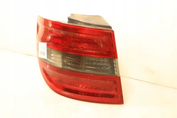 Luz Trasera Izquierda Mercedes Clase B W245 A1698202564 image 4