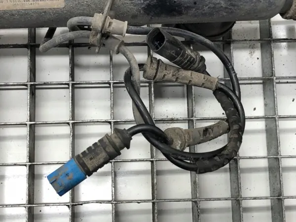 Etujousi Oikea OEM 6875084 BMW F16 image 4