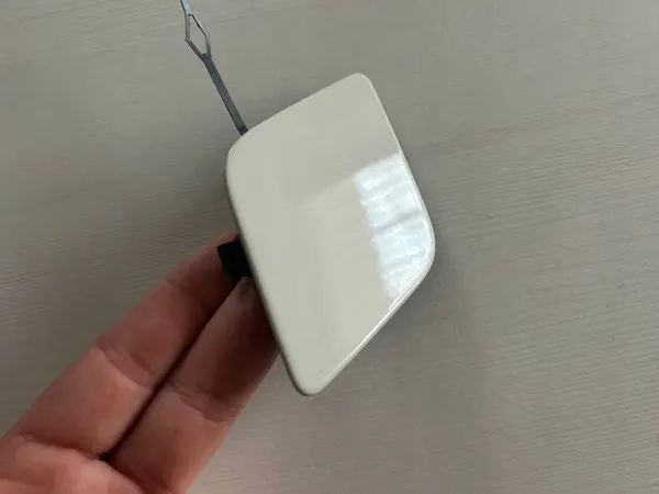 Copertura del gancio di traino posteriore BMW Serie 1 F20 F21 OEM image 5