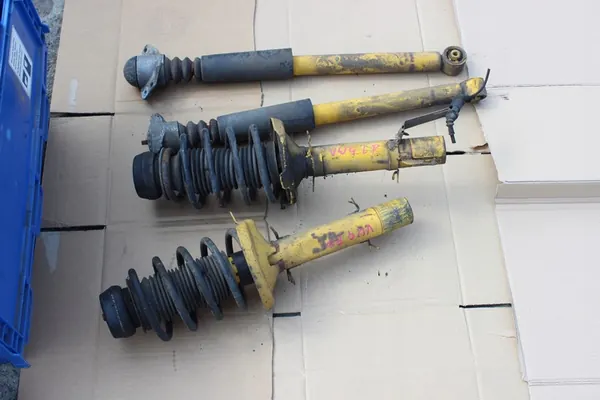 Mcperson Amortyzator Golf IV High Performance image 1