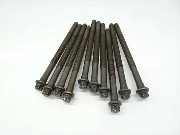 Tornillos de culata Mercedes-Benz - Piezas OE usadas image 5