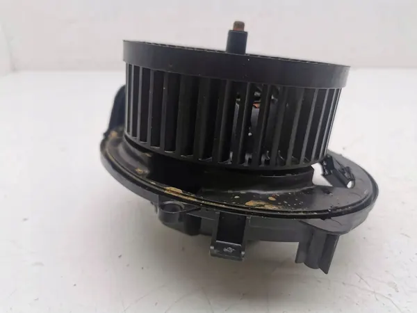 Motor do ventilador Volkswagen T-Roc 2018 5Q2819021B image 2