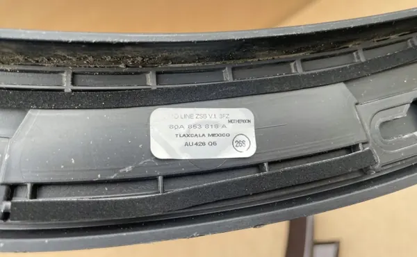 Protège-boue OEM 80A853818A Audi Q5 Lift Arrière Droit image 5