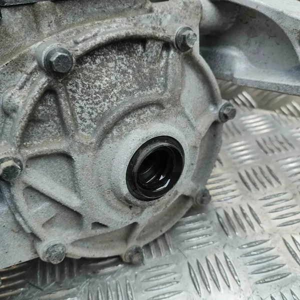 Diferencial trasero VOLVO XC60 P1216708 2.0L gasolina 2023 image 7