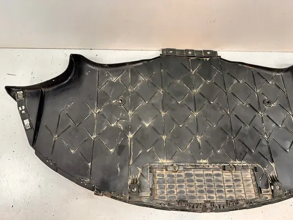 TESLA III 3 Bakre Stötfångarskydd 113541000A image 2