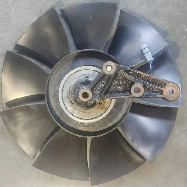 Lüfterkupplung OEM 504154349 für Iveco 2.3 Motor image 3
