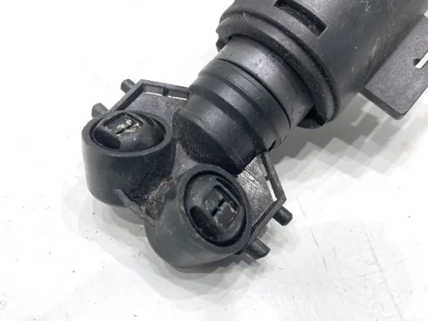 Valaisinpesuri OEM 7251640 Oikea Etu BMW F25 SUV image 3