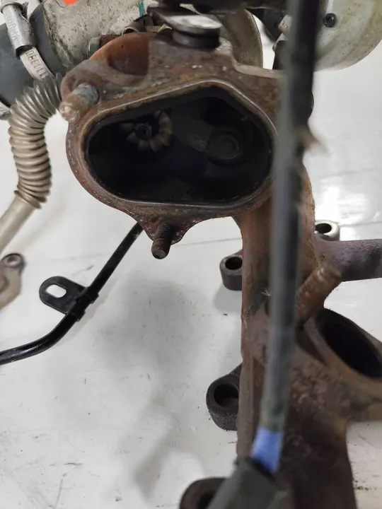 Hyundai i20 I Rio III 1.1 CRDI Turbo Oryg 282012A081 image 2