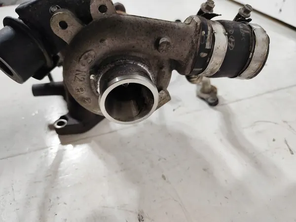 Hyundai i20 I Rio III 1.1 CRDI Turbo Oryg 282012A081 image 3