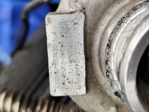 Hyundai i20 I Rio III 1.1 CRDI Turbo Oryg 282012A081 image 5