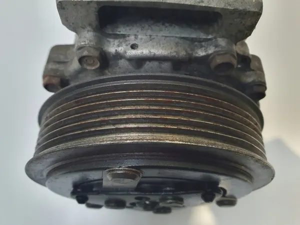 Compresseur de Climatisation Peugeot Partner II 1.6 HDI image 8