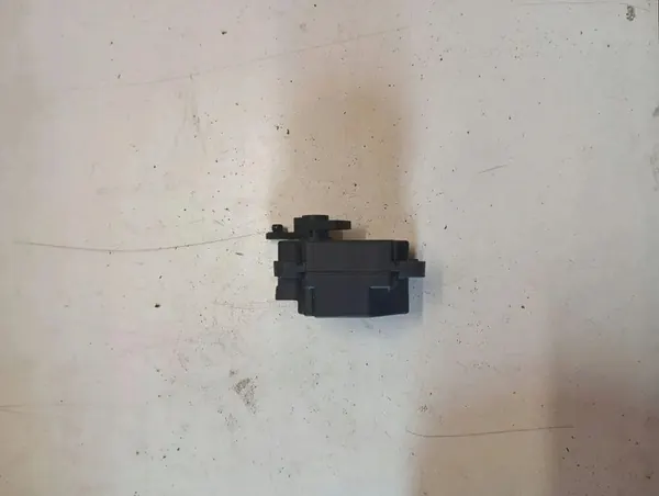 Verwarmingsregelventielen VOLVO XC60 2.4L Diesel image 5