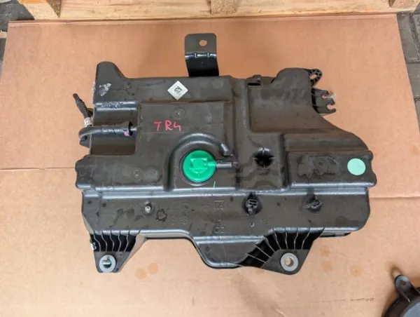 Bomba AdBlue OEM 204629323R para Renault Trafic III/IV image 2