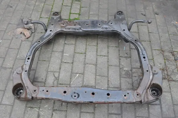 Kia OEM 235106 Vorderachsträger gebraucht image 4
