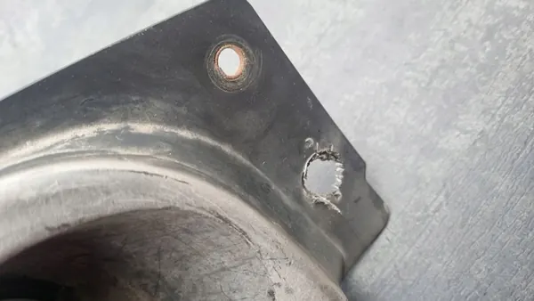 Tubería de llenado de combustible Iveco Daily 00-14 Euro3 4 y 5 - completa image 4