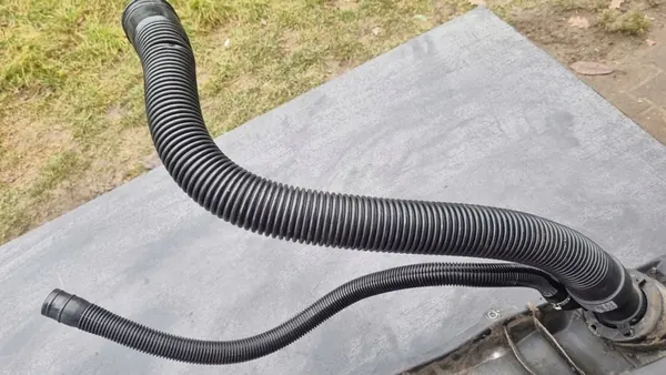 Tubería de llenado de combustible Iveco Daily 00-14 Euro3 4 y 5 - completa image 7