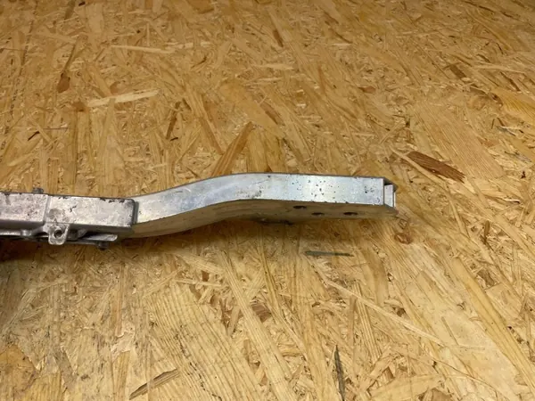 Mercedes GLC W253 Gurtführung OEM A2536210700 image 4