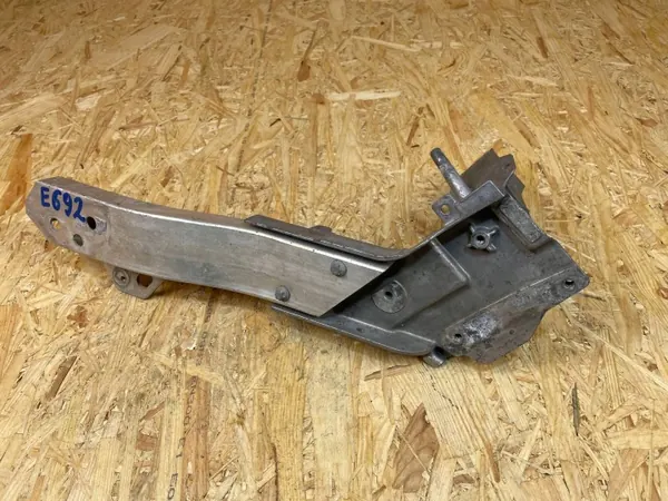 Mercedes GLC W253 Gurtführung OEM A2536210700 image 7