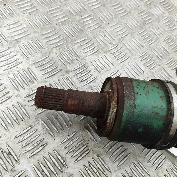 Mitsubishi Pajero 2000 Left Front Half Shaft image 10