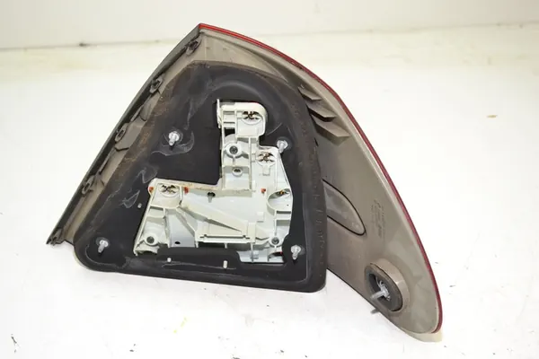 Mercedes E W211 02- Linker Achterlicht A2118200364 image 3