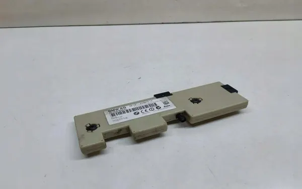 BMW Antenneversterker OEM 9187658 - Gebruikt image 2