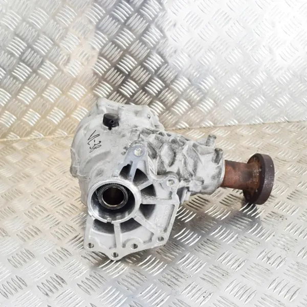 Främre reduktionsväxel Land Rover Range Rover Velar L560 image 4