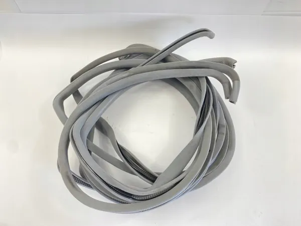 Samettiset ovitiivisteet harmaa OEM USZCZELKI/SDV10681 Mercedes image 2