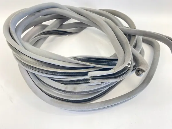 Samettiset ovitiivisteet harmaa OEM USZCZELKI/SDV10681 Mercedes image 5
