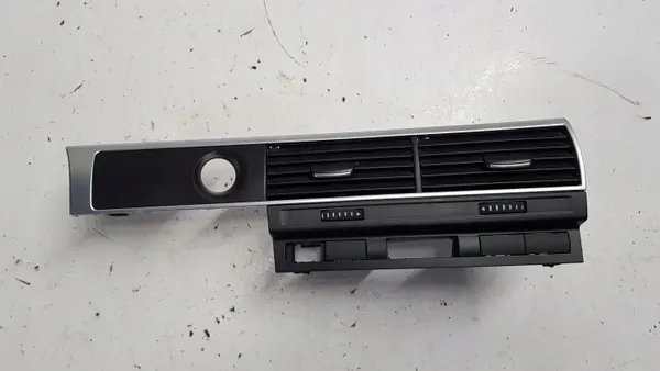 Audi A6 C6 mittluftgallergrill OEM 4F1820951F image 2