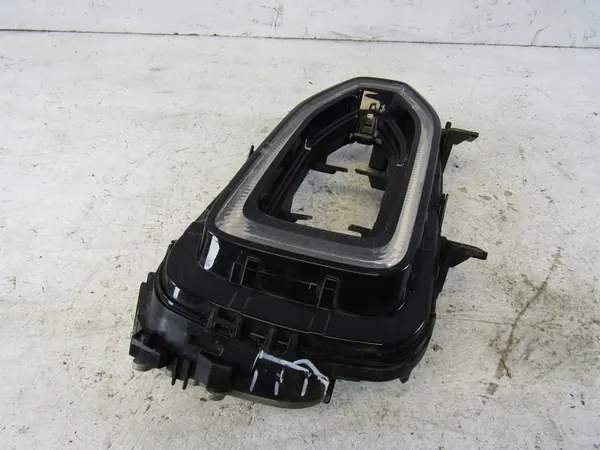 VW T-Roc LED DRL Indicador Direito 2GA941056K image 4