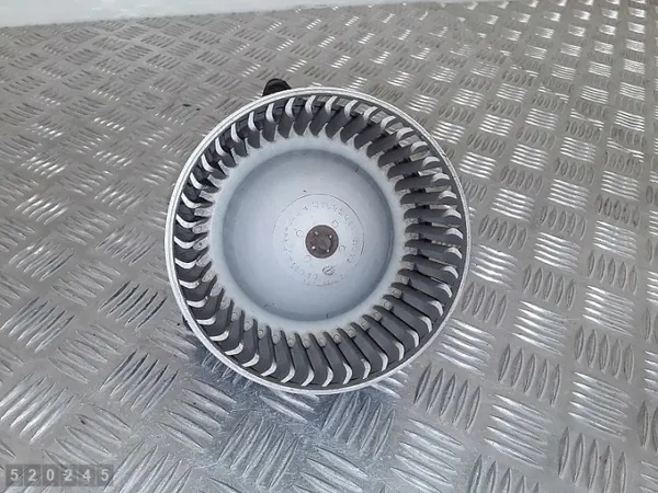 Nissan Navara värmefläkt OEM 5nfh19805ac image 2