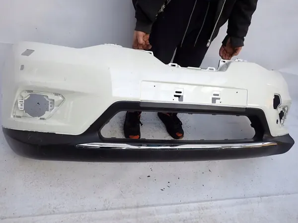 NISSAN X-TRAIL III T32 Paraurti Anteriore PDC image 3