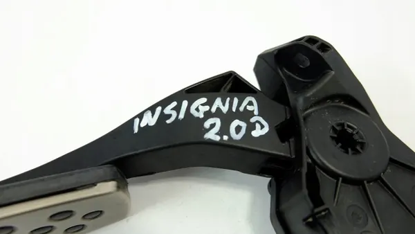 OPEL INSIGNIA A 2.0 CDTI Kaasupoljin 13237352 image 3