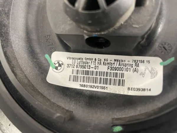Ilmajousi BMW X5 F15/F16 OEM 6795013 - Käytetty image 9